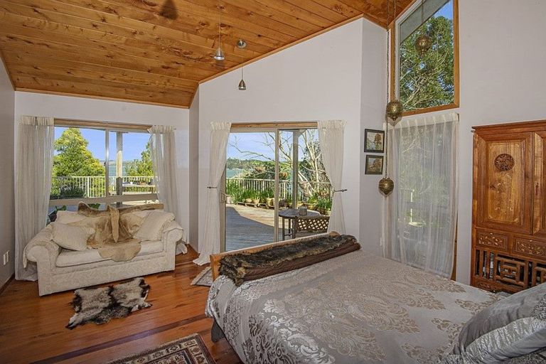 Photo of property in 467 Heatley Road, Whakapirau, Maungaturoto, 0583