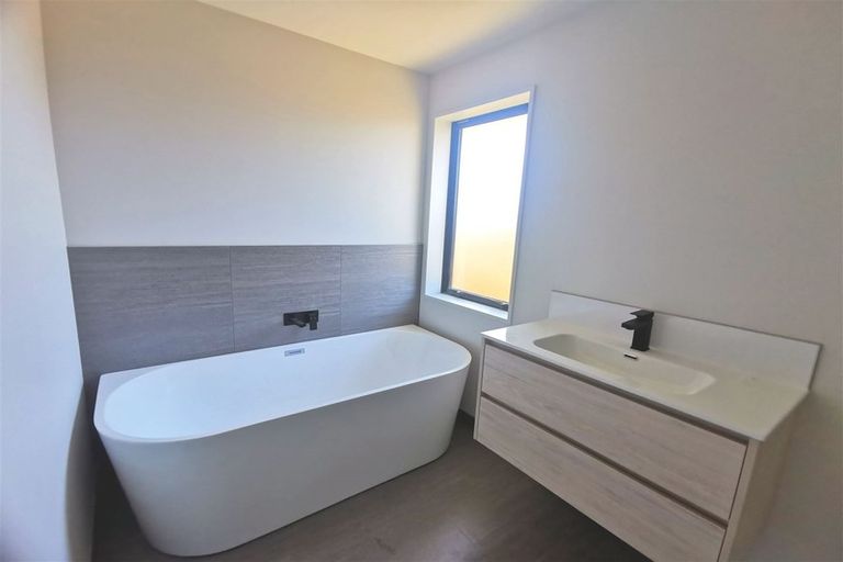 Photo of property in 11 Joy Place, Rolleston, 7614