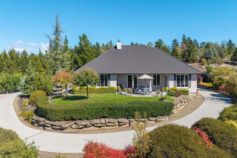 Photo of property in 102 Aronui Road, Bridge Hill, Alexandra, 9392