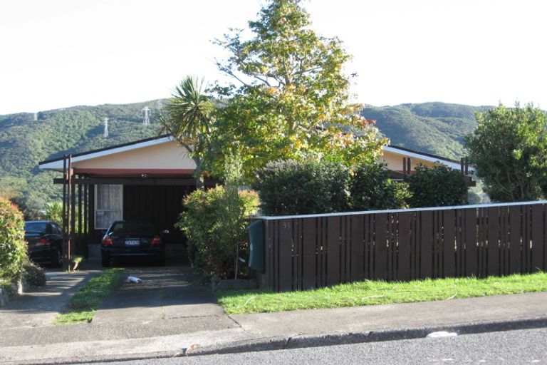 Photo of property in 33 Kingsley Street, Stokes Valley, Lower Hutt, 5019