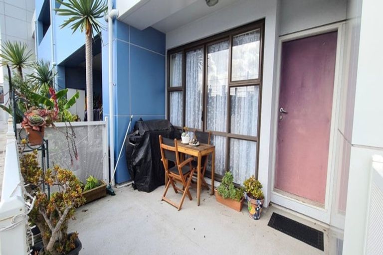 Photo of property in 107/3 Morningside Drive, Morningside, Auckland, 1025