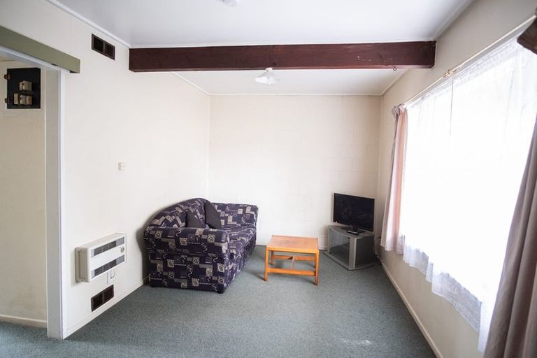 Photo of property in 1-27/21 Te Aroha Street, Hamilton East, Hamilton, 3216