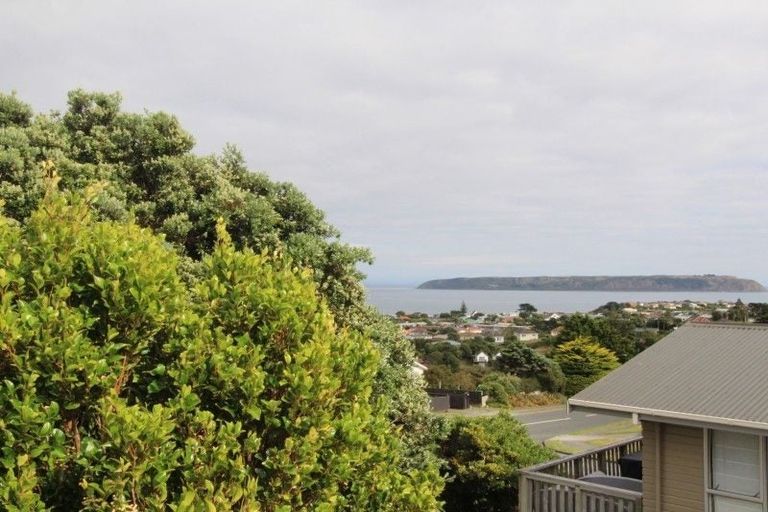 Photo of property in 15 Mapplebeck Street, Titahi Bay, Porirua, 5022