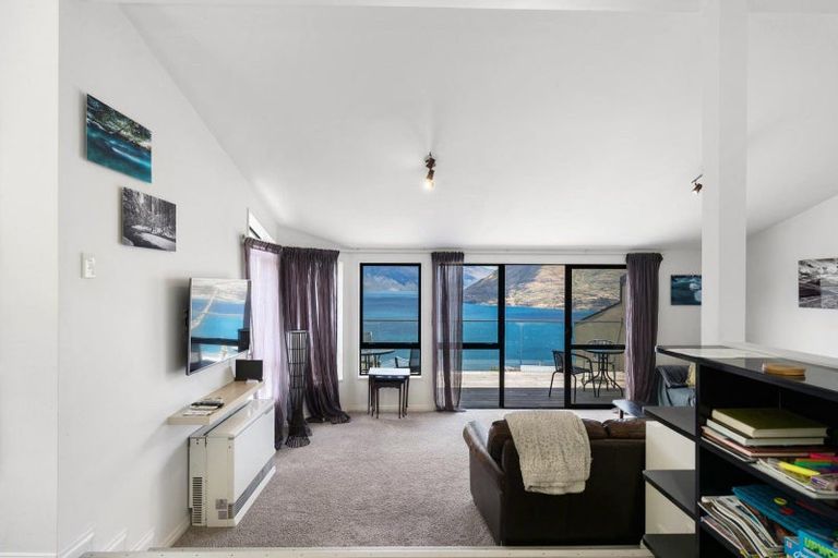 Photo of property in 6b Scott Place, Fernhill, Queenstown, 9300