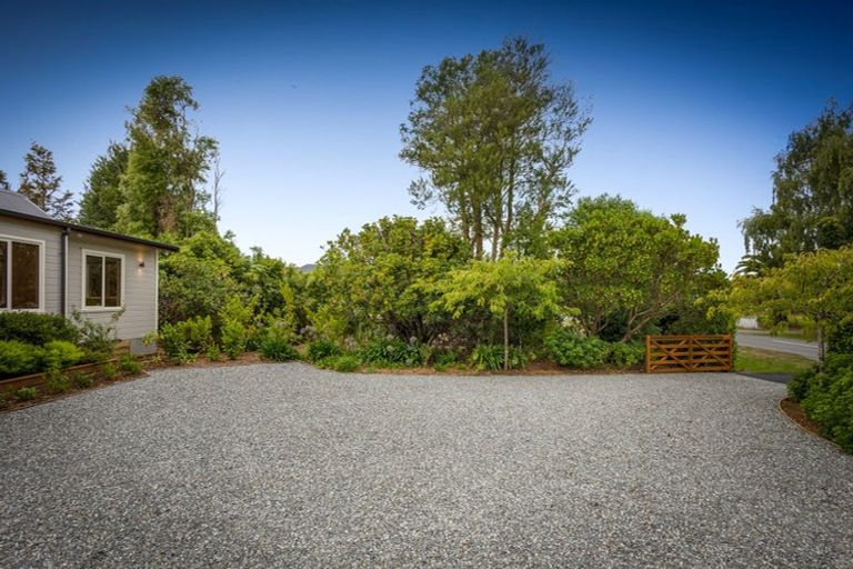 Photo of property in 216 Whincops Road, Halswell, Christchurch, 8025