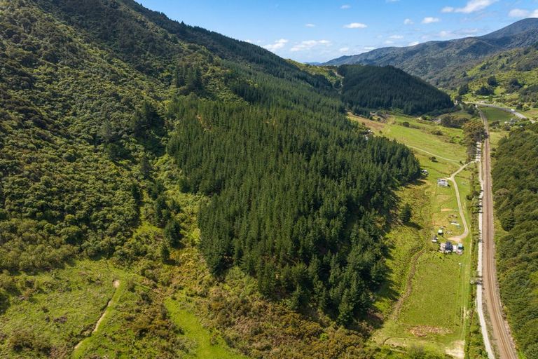 Photo of property in 300 State Highway 1, Mount Pleasant, Blenheim, 7273