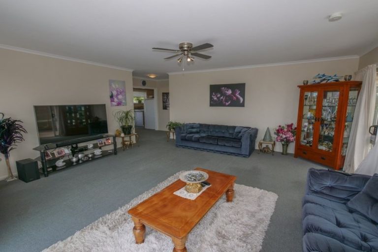 Photo of property in 27 Berghan Road, Coopers Beach, 0420