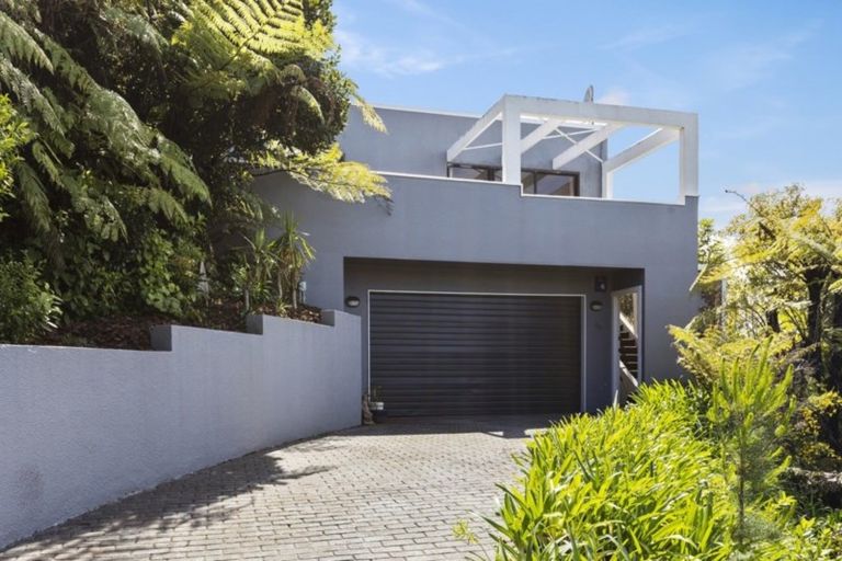 Photo of property in 6b Jacaranda Grove, Maungaraki, Lower Hutt, 5010