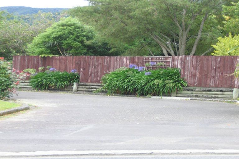 Photo of property in 49 Maclaren Street, Maymorn, Upper Hutt, 5018