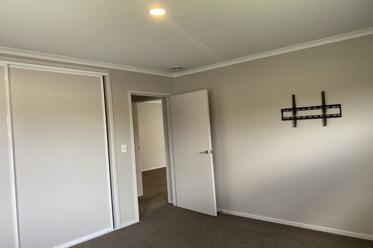 Photo of property in 90b Mazengarb Road, Paraparaumu Beach, Paraparaumu, 5032