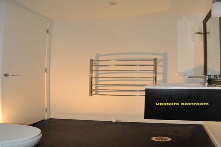 Photo of property in 2b Devon Street, Aro Valley, Wellington, 6021