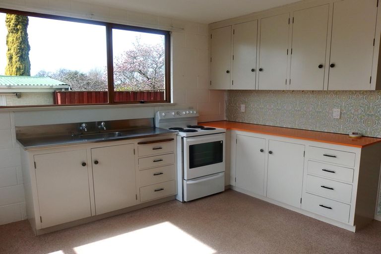 Photo of property in 38 Maltby Avenue, West End, Timaru, 7910