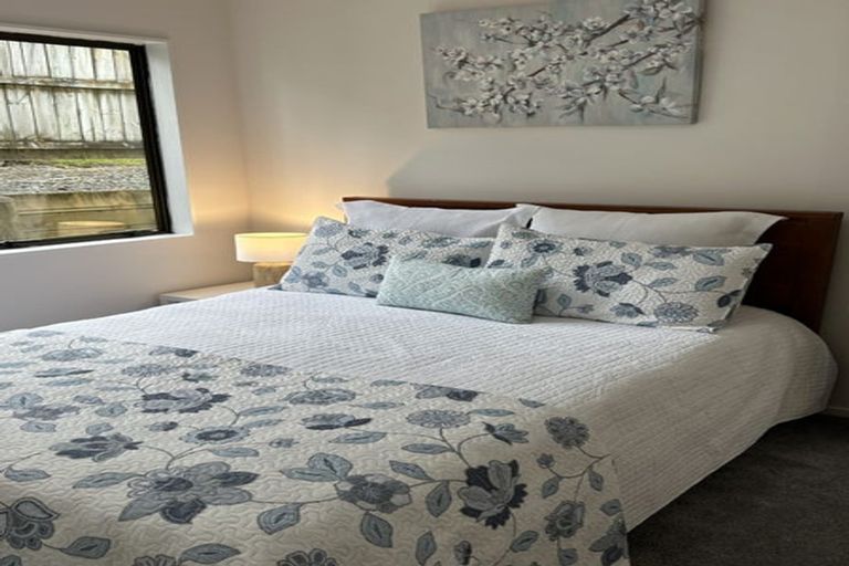 Photo of property in 1/92 Deep Creek Road, Torbay, Auckland, 0630