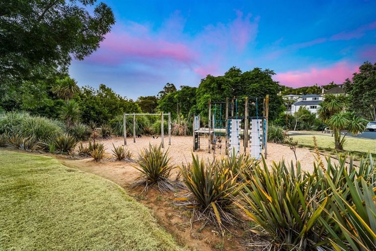 Photo of property in Habitat Apartments, 17/31 Byron Avenue, Takapuna, Auckland, 0622