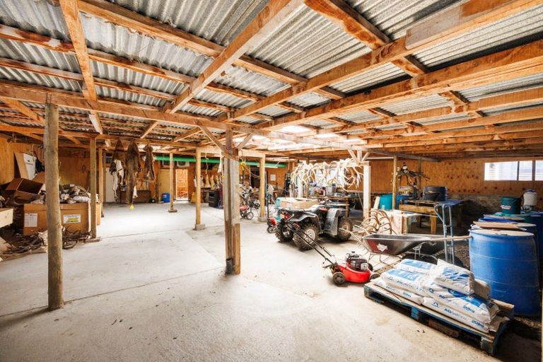 Photo of property in 359 Newbury Line, Bunnythorpe, Palmerston North, 4478