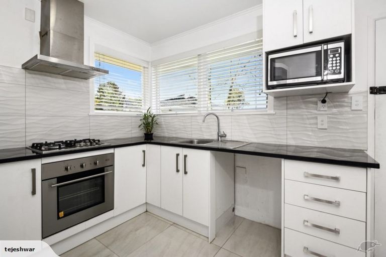 Photo of property in 3/51 Cardiff Road, Pakuranga, Auckland, 2010