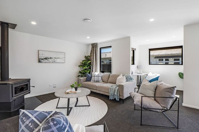 Photo of property in 1/43 Vagues Road, Northcote, Christchurch, 8052