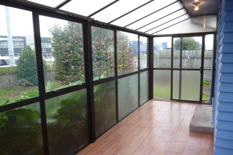 Photo of property in 1/279 Main South Road, Hornby, Christchurch, 8042