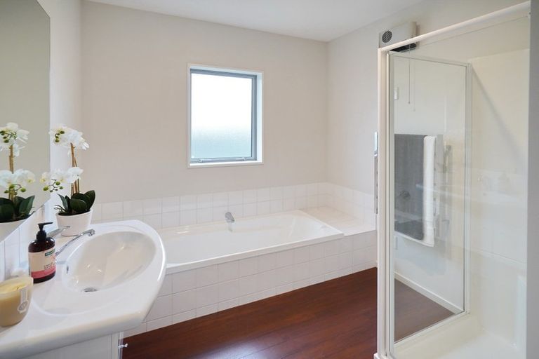 Photo of property in 49 Grimseys Road, Redwood, Christchurch, 8051