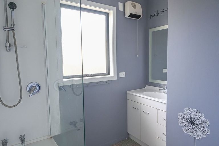 Photo of property in 24 Christchurch Street, Kaitangata, 9210