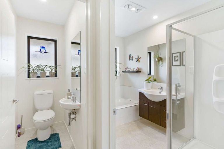 Photo of property in 3 Forbes Street, Pegasus, 7612