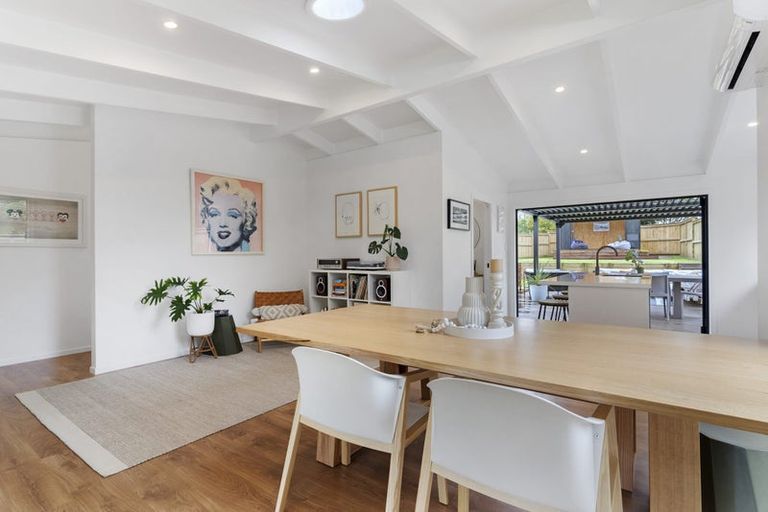 Photo of property in 115 Brook Place, Whangamata, 3620