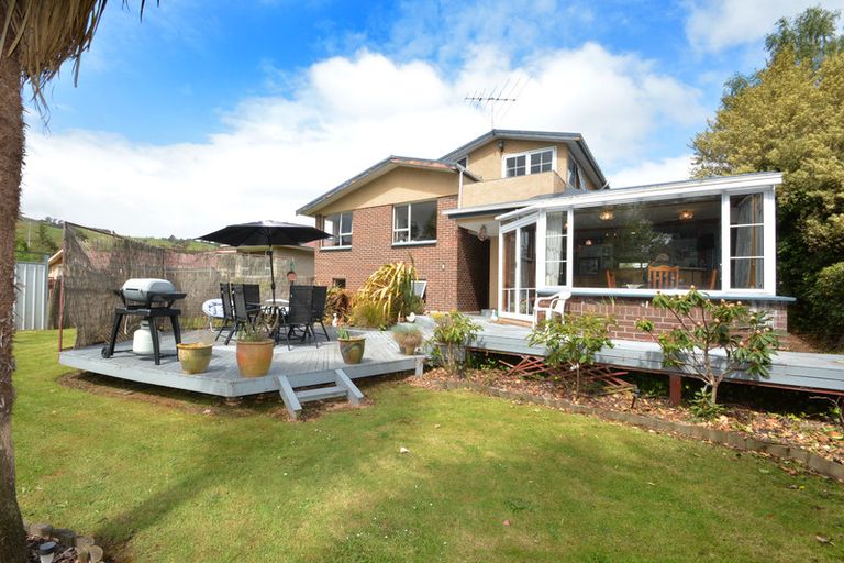 Photo of property in 31 Kinmont Crescent, Kinmont Park, Mosgiel, 9024