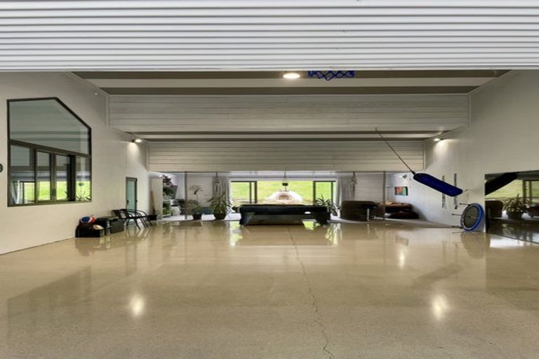 Photo of property in 211 Mcarthur Road, Springvale, Alexandra, 9391