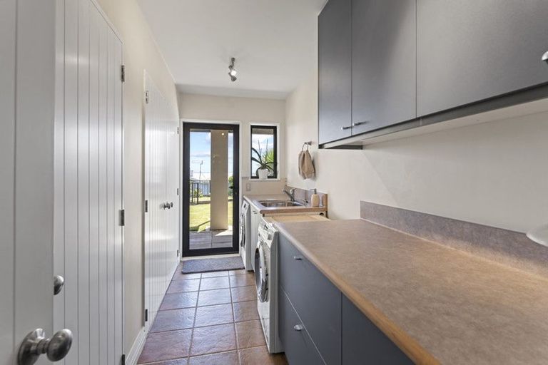 Photo of property in 323 Kennedys Bush Road, Kennedys Bush, Christchurch, 8025