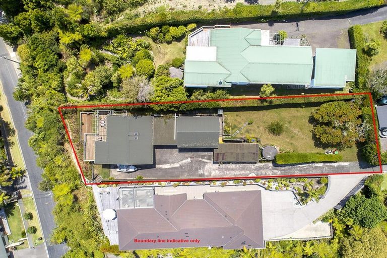 Photo of property in 20a Tindalls Bay Road, Tindalls Beach, Whangaparaoa, 0930