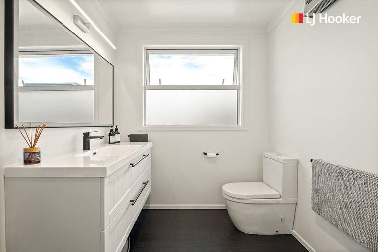 Photo of property in 15 Castleton Street, Allanton, Mosgiel, 9092