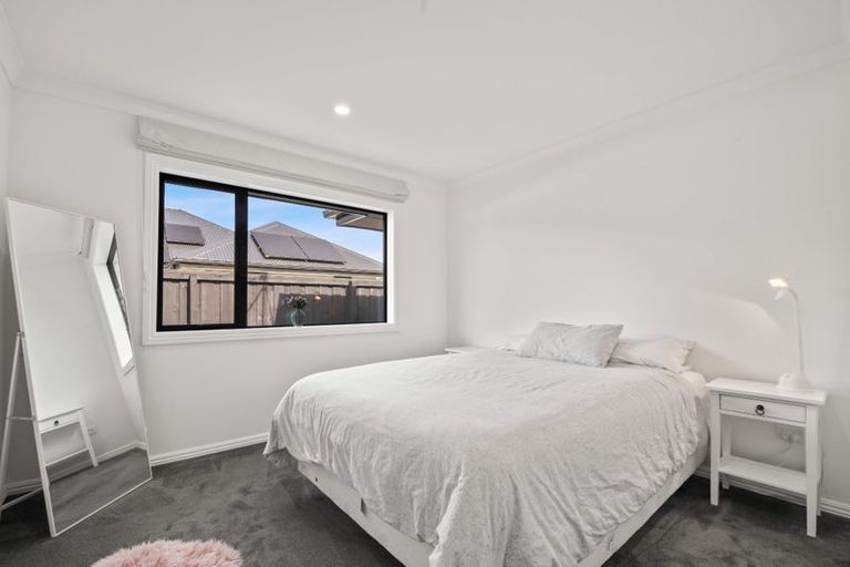 Photo of property in 19 Hickmott Street, Rangiora, 7400