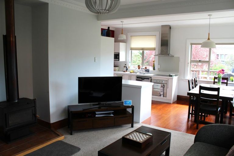 Photo of property in 29 Grandview Crescent, Opoho, Dunedin, 9010