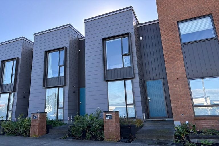 Photo of property in 13/1 Scott Road, Hobsonville, Auckland, 0616