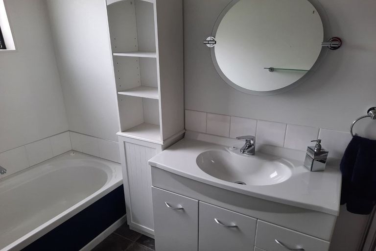 Photo of property in 9 Willis Street, Grasmere, Invercargill, 9810