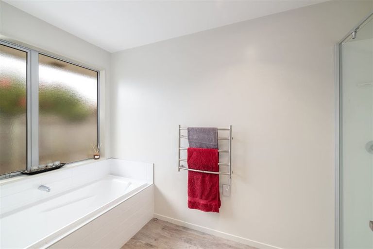 Photo of property in 14 Sweet Waters Place, Woolston, Christchurch, 8023