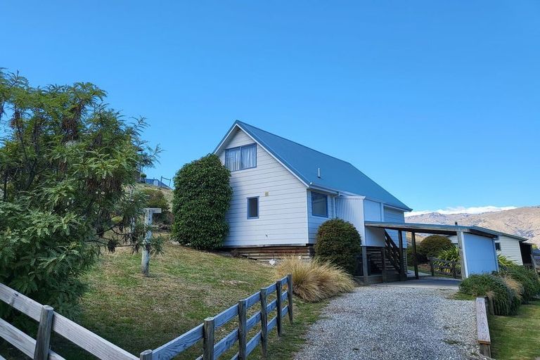 Photo of property in 37 Noema Terrace, Lake Hawea, Wanaka, 9382