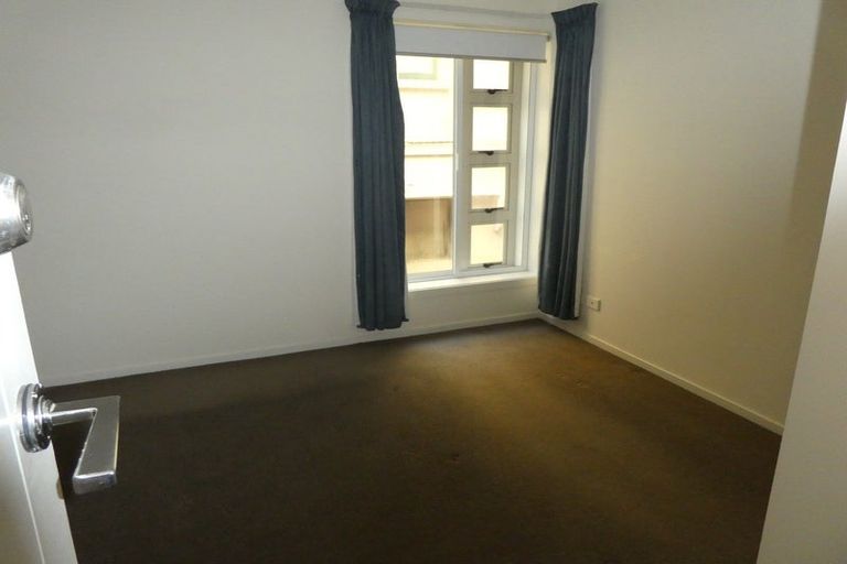 Photo of property in Bellagio Apartments, 1b/39 Taranaki Street, Te Aro, Wellington, 6011