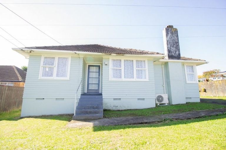 Photo of property in 70 Fisher Crescent, Otara, Auckland, 2023