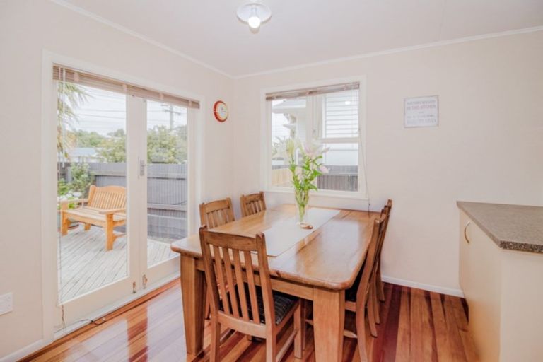 Photo of property in 22 Broadhead Avenue, Tawhero, Whanganui, 4501
