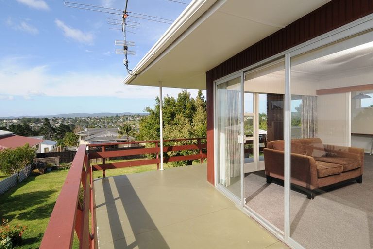 Photo of property in 107 Royal Road, Massey, Auckland, 0614