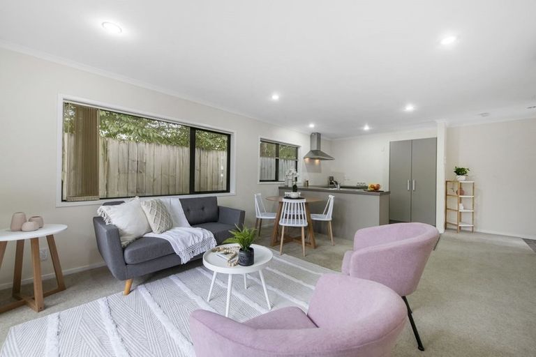 Photo of property in 3/32 Gibbons Street, Upper Hutt Central, Upper Hutt, 5018