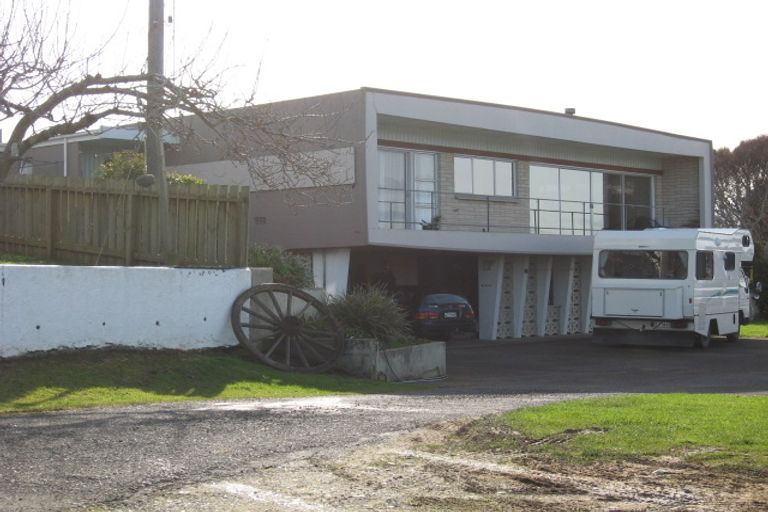 Photo of property in 2 Dallas Street, Riverton/aparima, Riverton, 9822