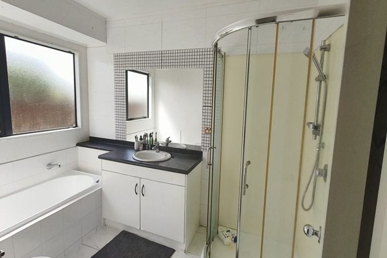 Photo of property in 2/48 Halsey Road, Manurewa, Auckland, 2102