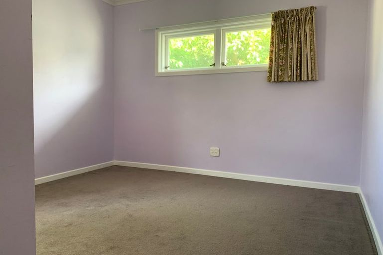 Photo of property in 2 Hatton Street, Karori, Wellington, 6012