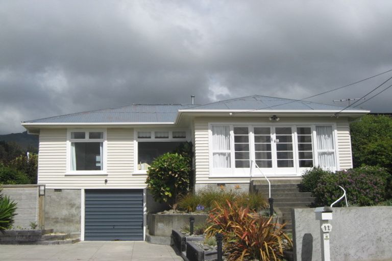 Photo of property in 11 Muter Street, Akaroa, 7520