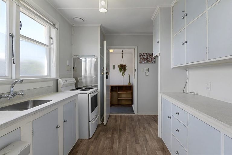 Photo of property in 23 Carisbrooke Street, Aranui, Christchurch, 8061