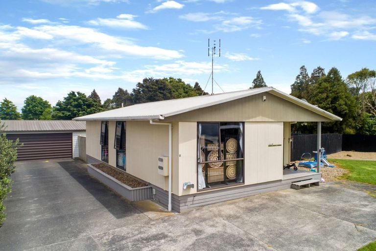 Photo of property in 22c Odlin Crescent, Nawton, Hamilton, 3200