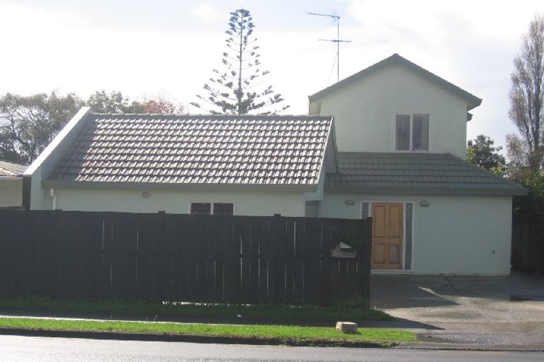 Photo of property in 22a Pakuranga Road, Pakuranga, Auckland, 2010