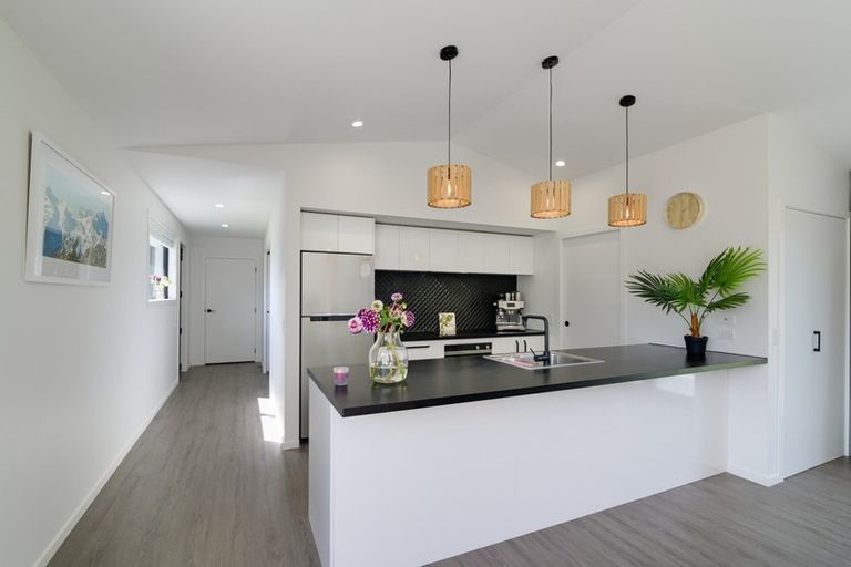 Photo of property in 15 Regent Street, Lower Shotover, Queenstown, 9304